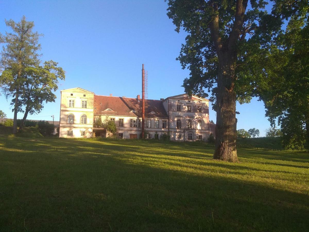 Agroturystyka "Jezioranka" Unichowo Buitenkant foto